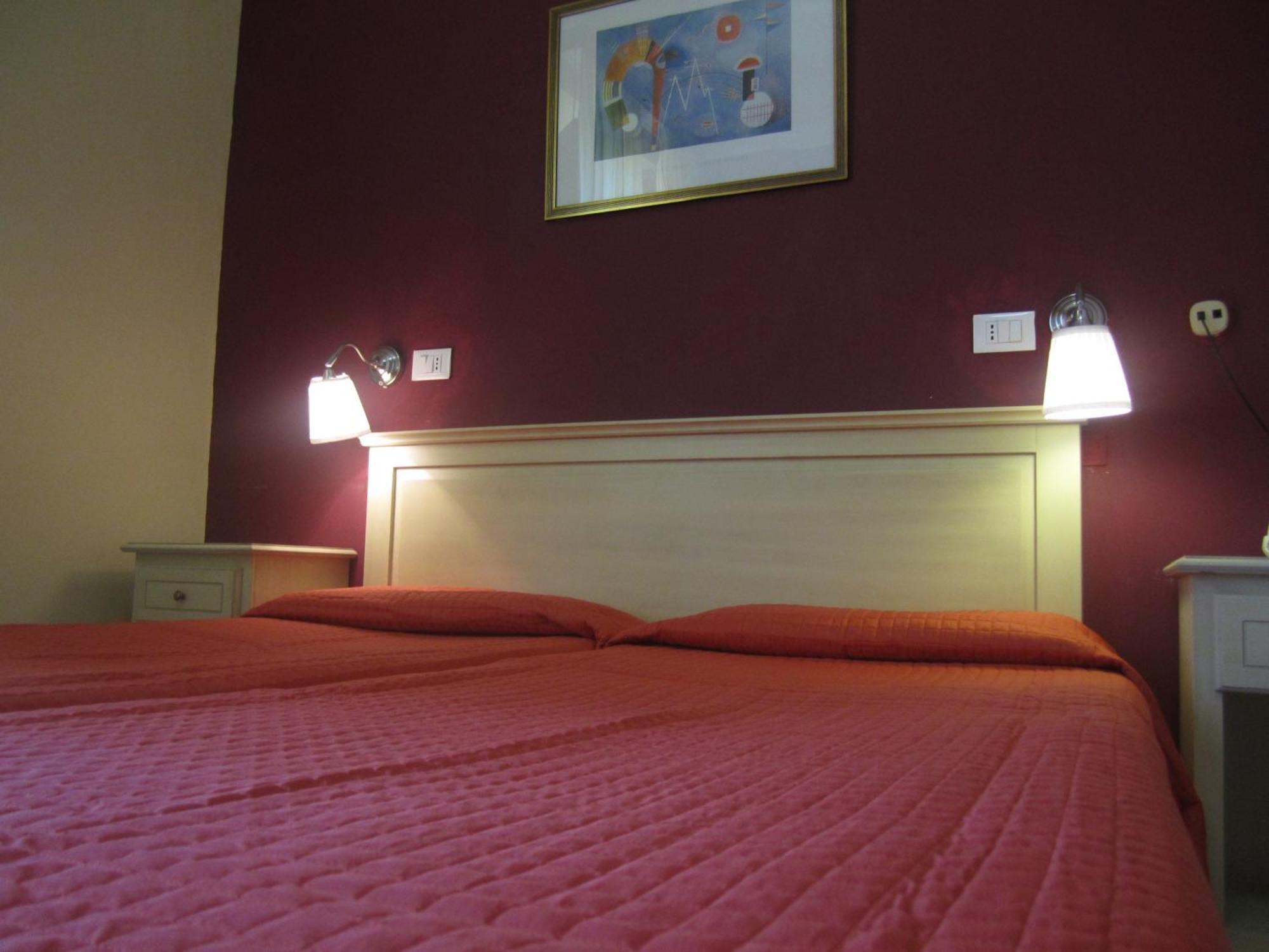 Hotel Genzianella Флоренция Екстериор снимка